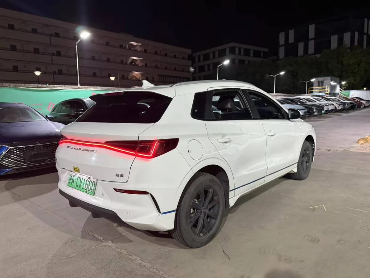 BYD e2 2021 9