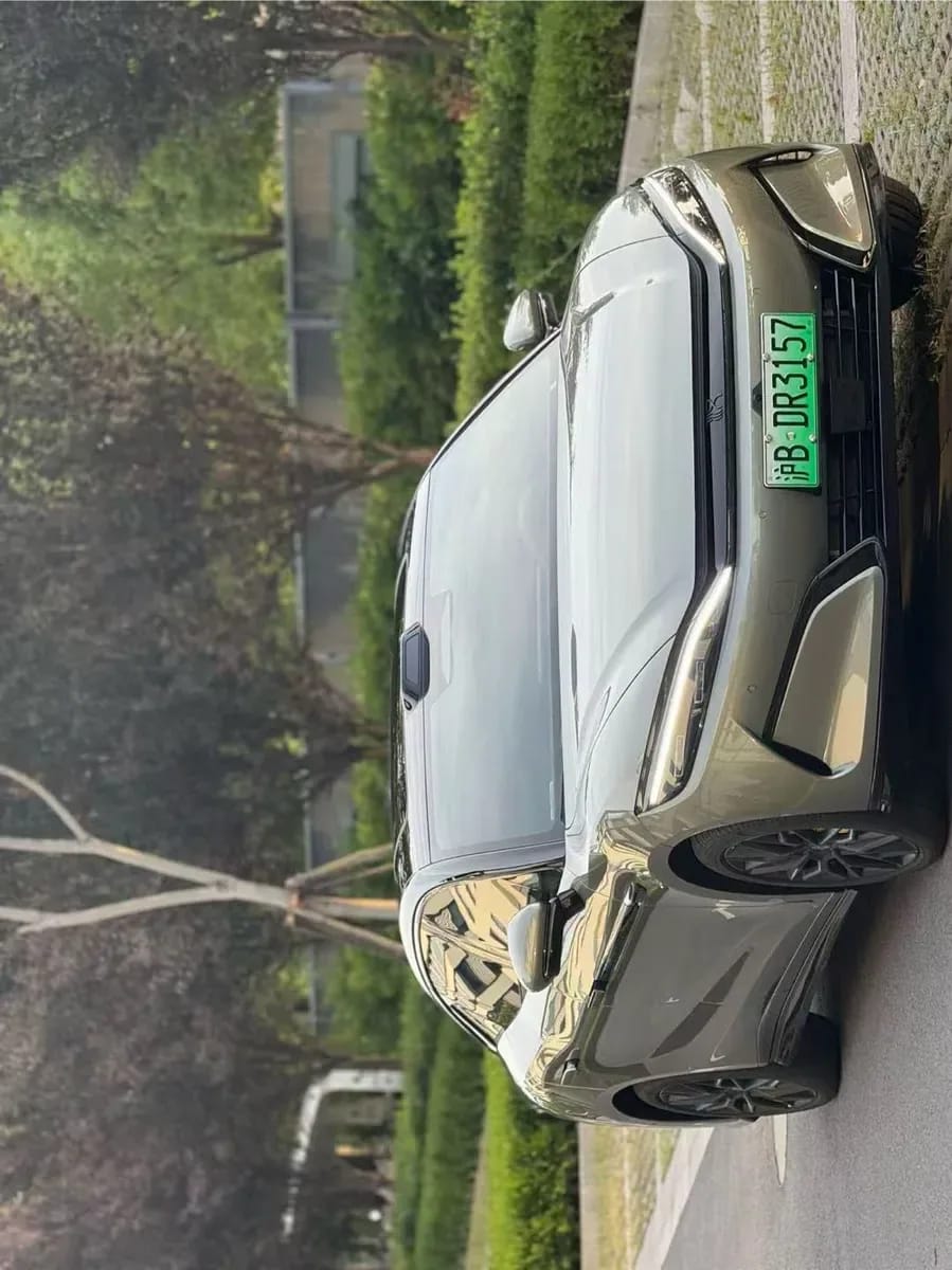 BYD L 2025 EV 701KM