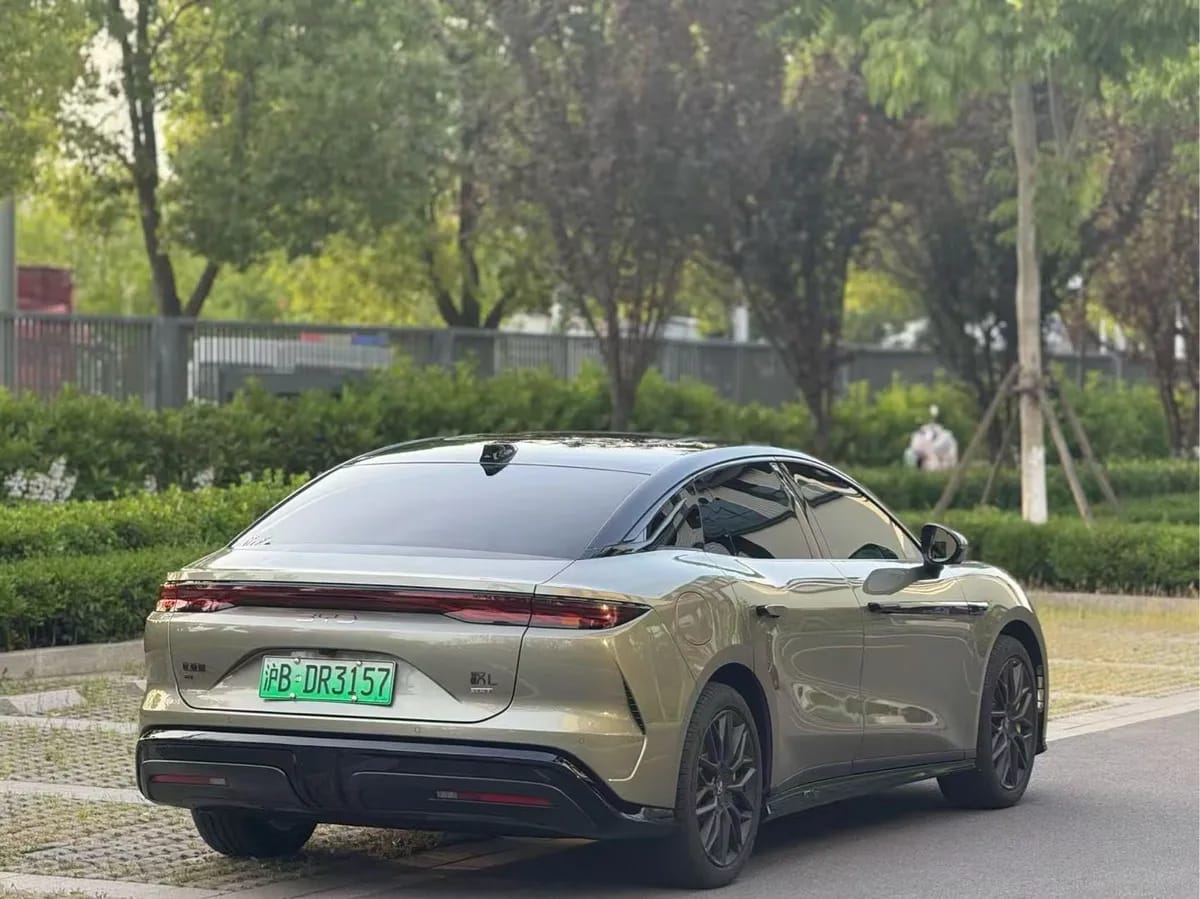 BYD L 2025 EV 701KM 6