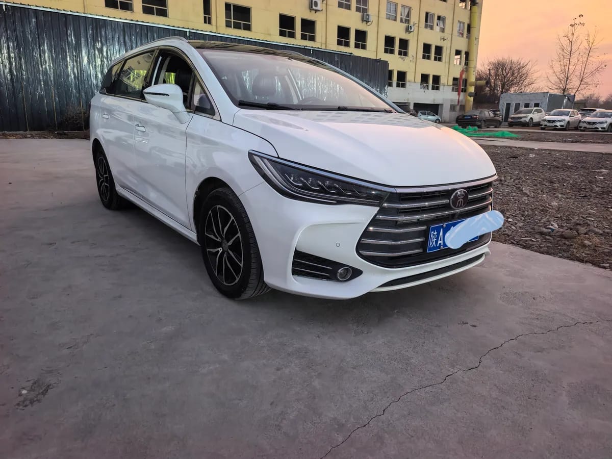 BYD MAX 2017 1.5T 7 3