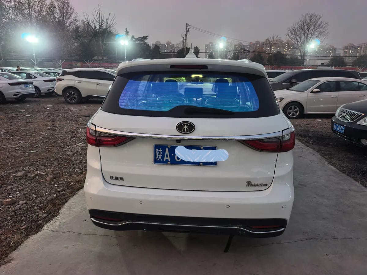 BYD MAX 2017 1.5T 7 8