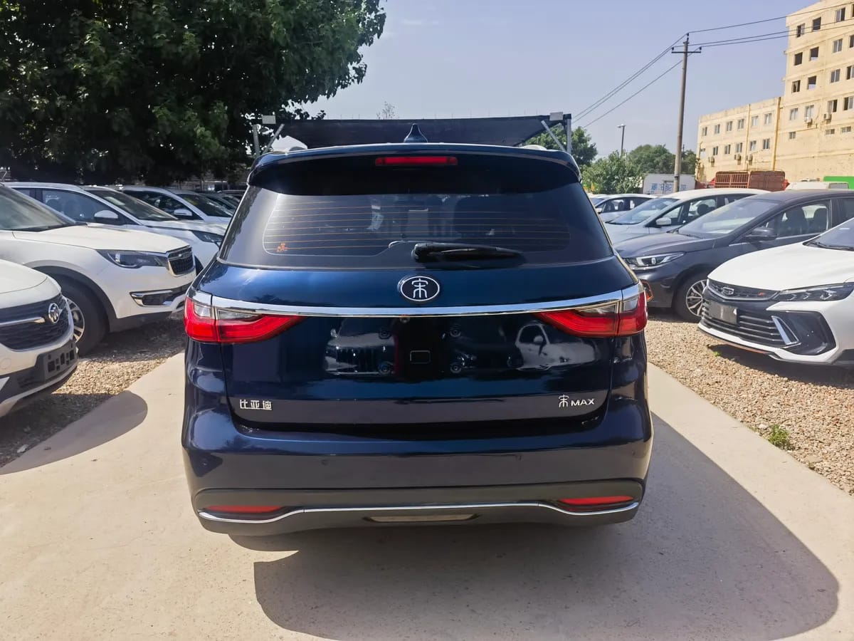 BYD MAX 2018 1.5T 6 10