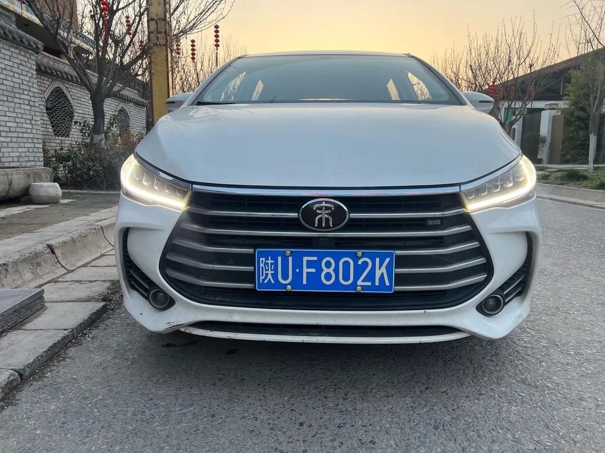 BYD MAX 2018 1.5T 7 2