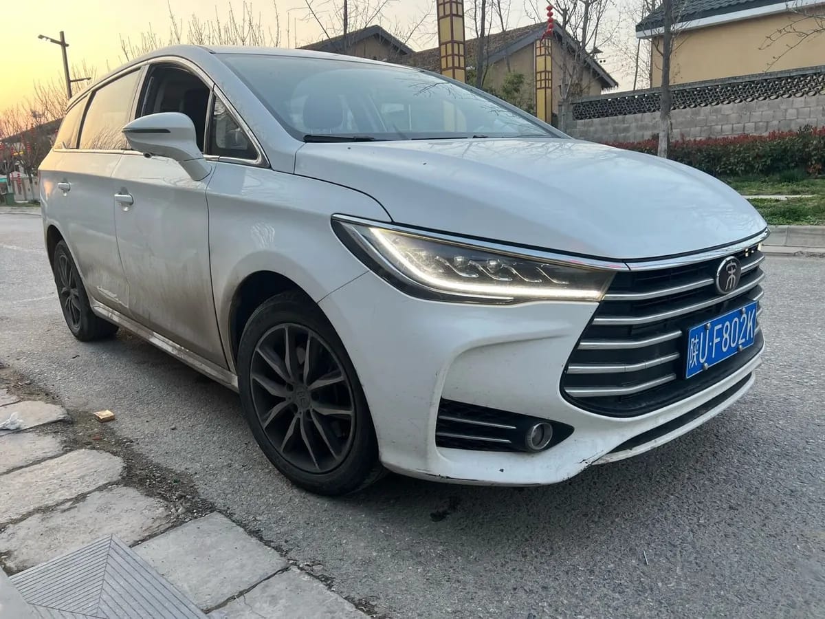 BYD MAX 2018 1.5T 7 3