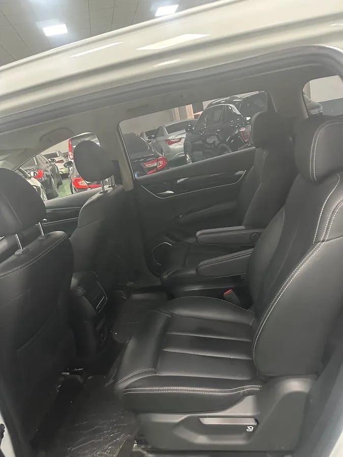 BYD MAX 2019 1.5T 7 V 8