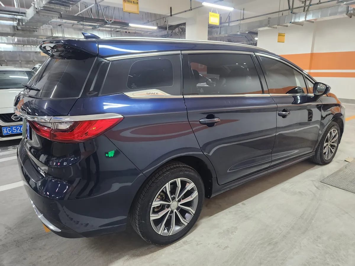 BYD MAX 2019 1.5T 7 VI 6