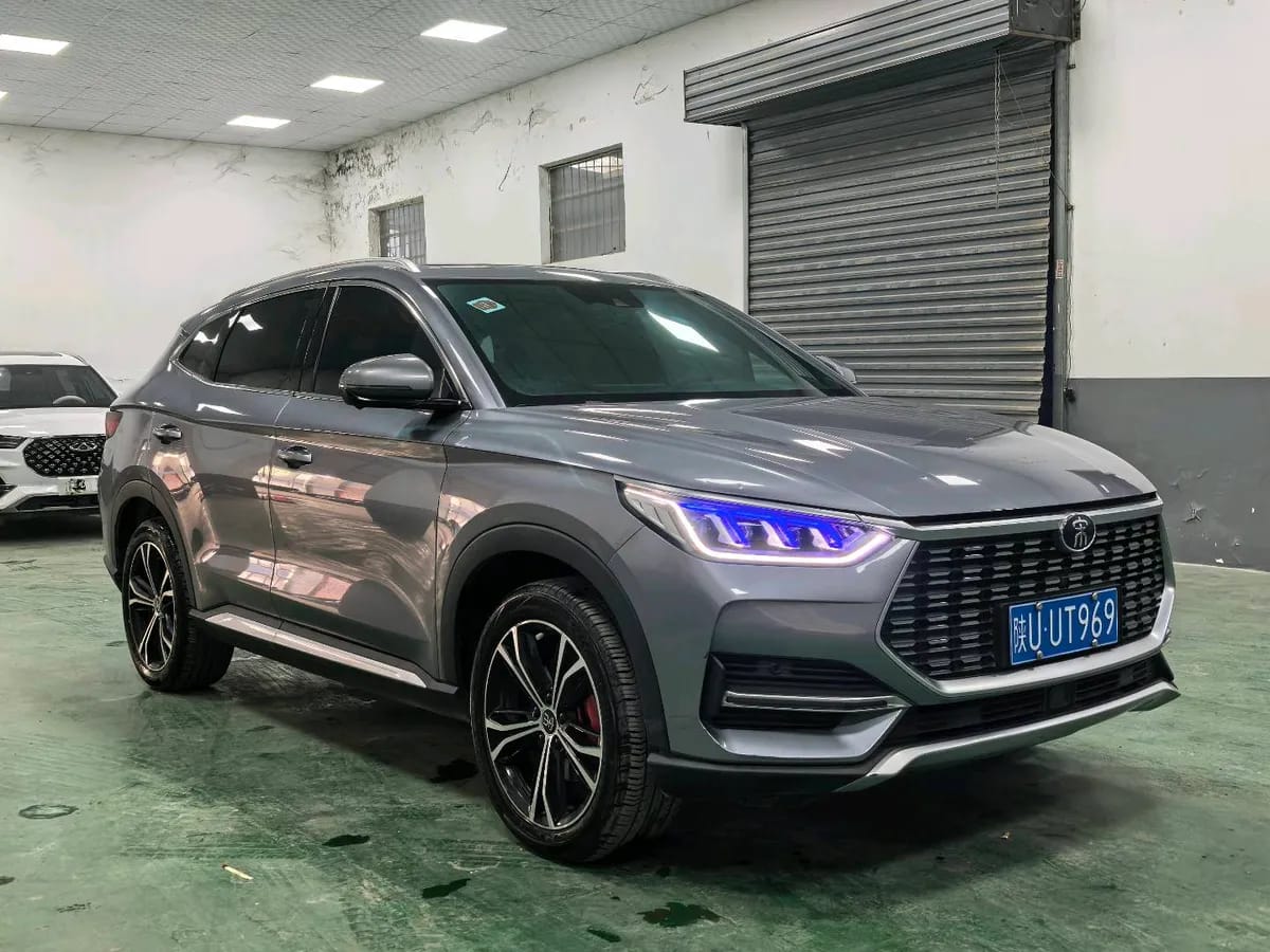 BYD PLUS 2020 1.5T 3