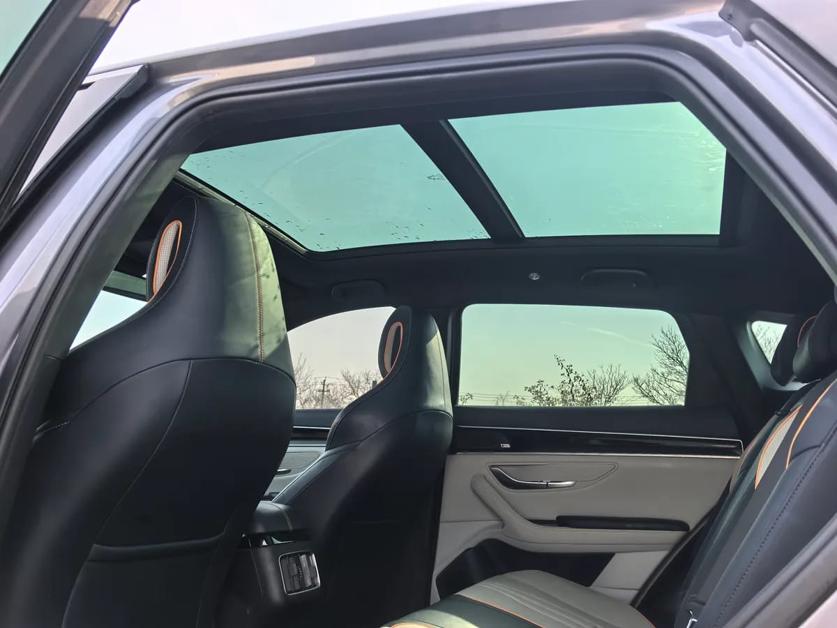 BYD PLUS 2021 DM-i 51KM 6