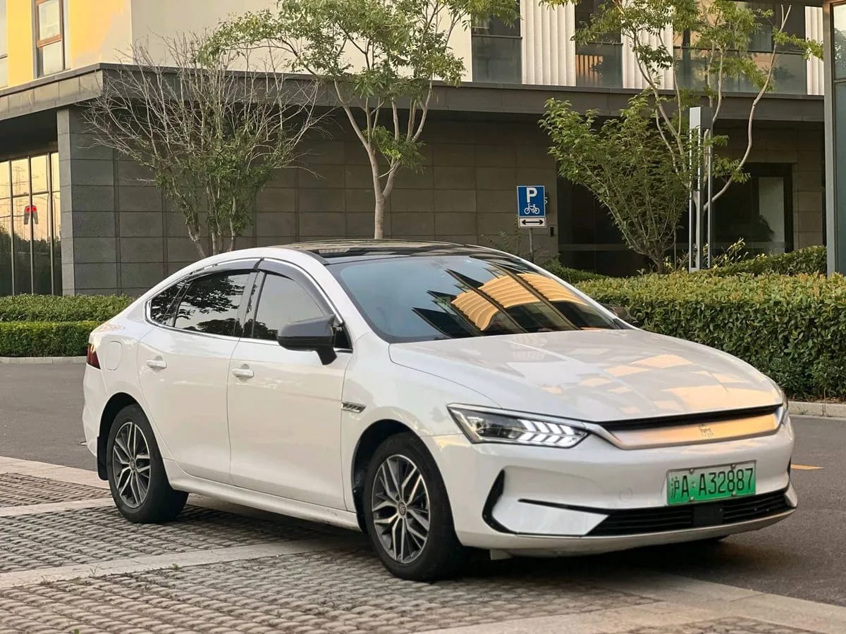 BYD PLUS 2021 EV 420KM