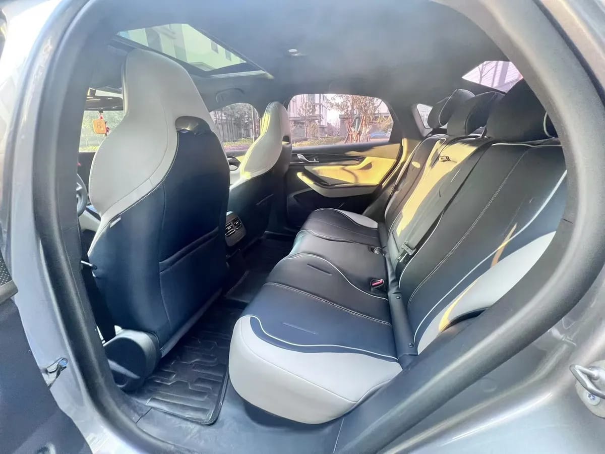 BYD PLUS 2021 EV 500KM 6