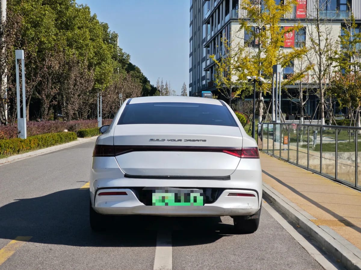 BYD PLUS 2021 EV 600KM 6