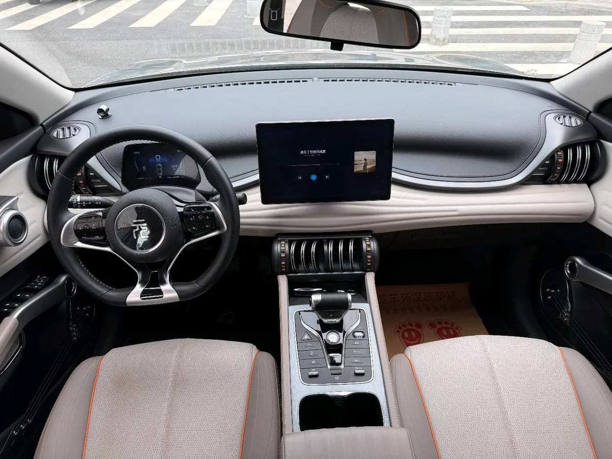 BYD PLUS 2022 430KM 7