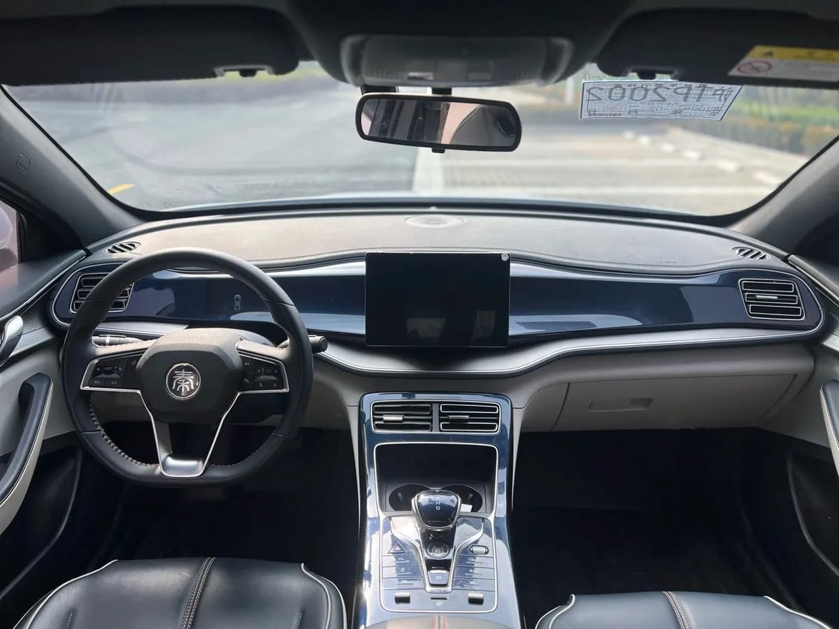 BYD PLUS 2023 DM-i 55KM 8