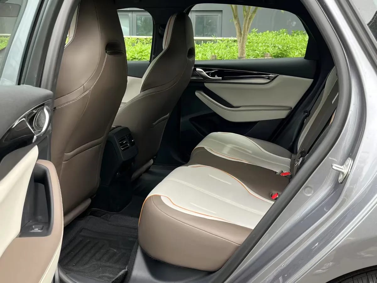 BYD PLUS 2023 EV 510KM 8