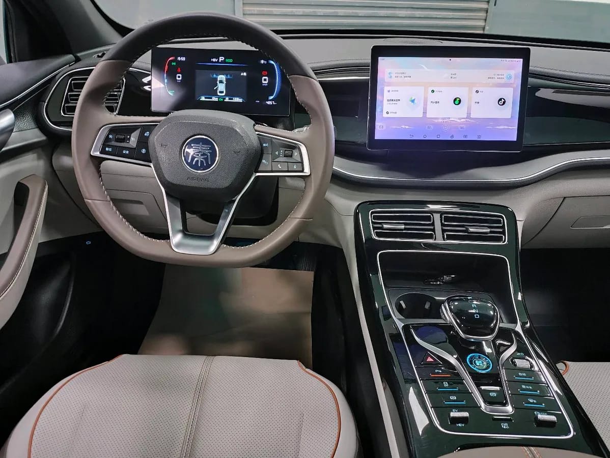 BYD PLUS 2024 DM-i 55KM 6