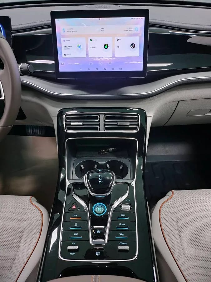 BYD PLUS 2024 DM-i 55KM 7