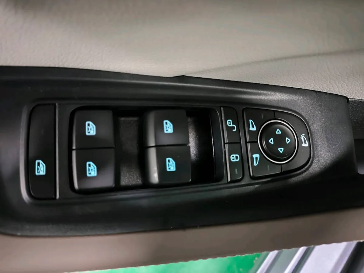 BYD PLUS 2024 DM-i 55KM 9