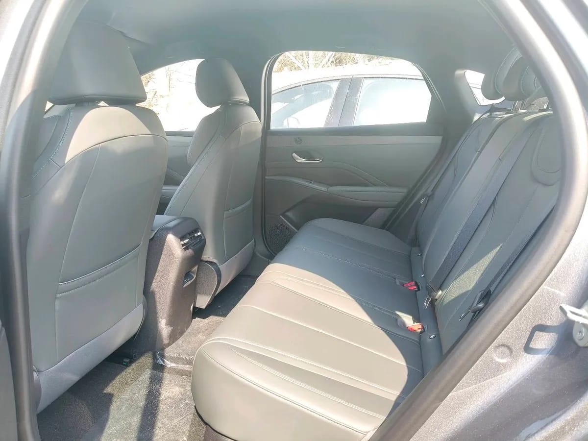 BYD PLUS 2026 DM-i 128 KM 4