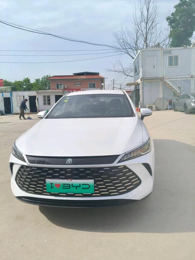 BYD PLUS 2026 DM-i 128KM