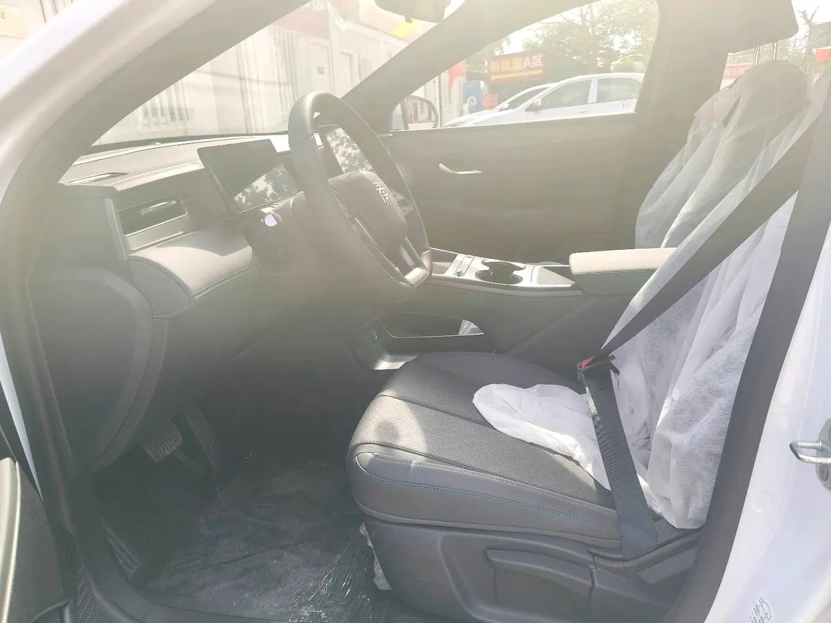 BYD PLUS 2026 DM-i 128KM 4