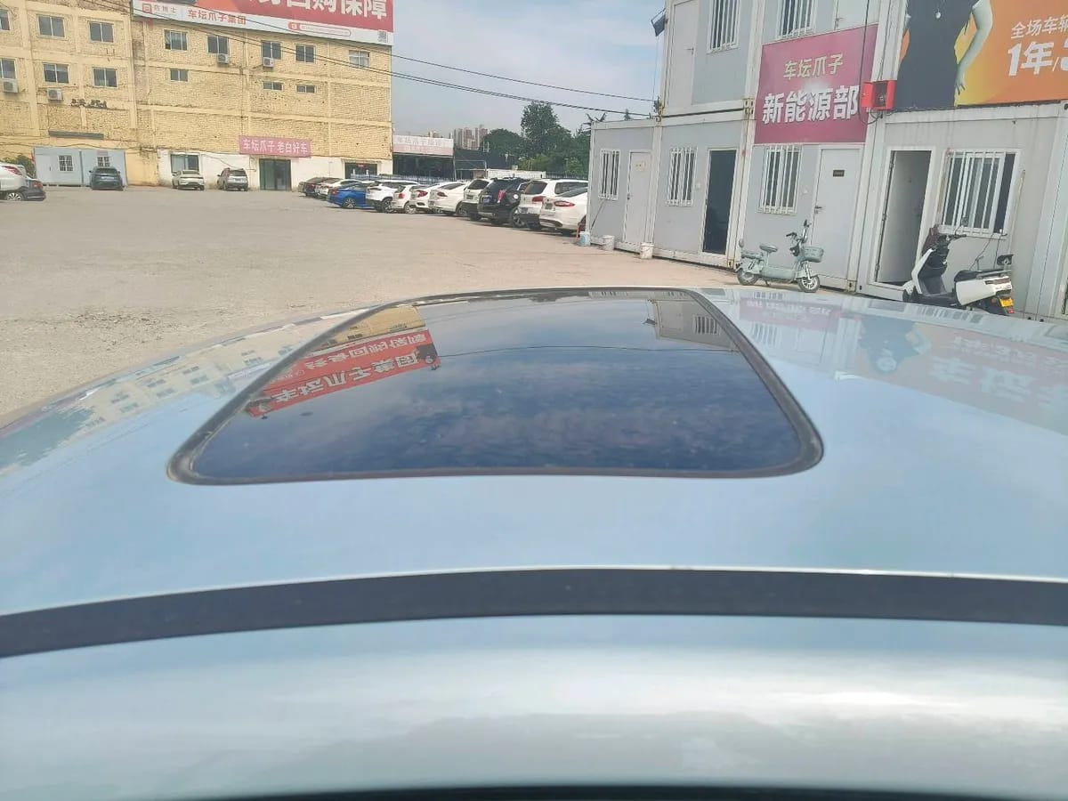 BYD PLUS 2026 DM-i 210KM 4