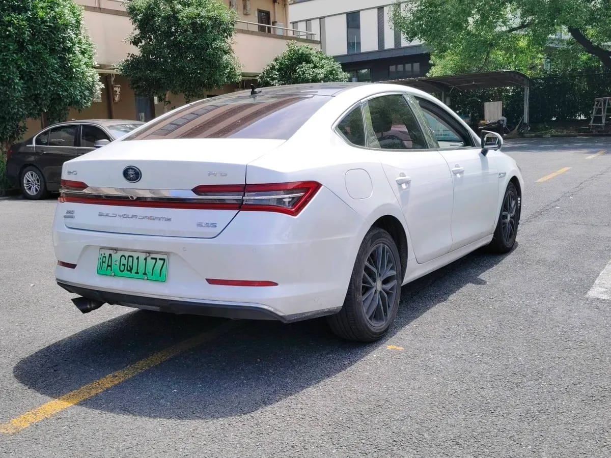 BYD Pro 2018 DM 1.5TI 9