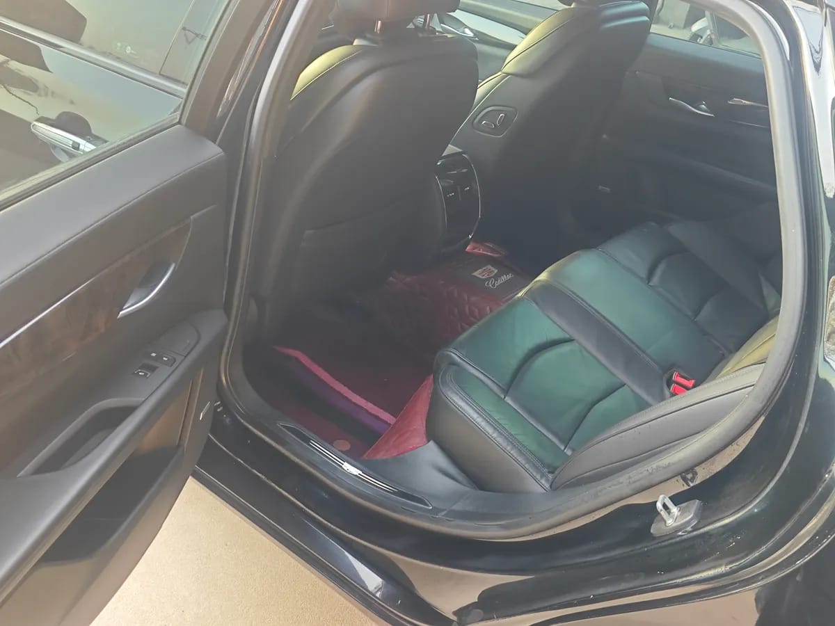 Cadillac CT6 2017 28T 10