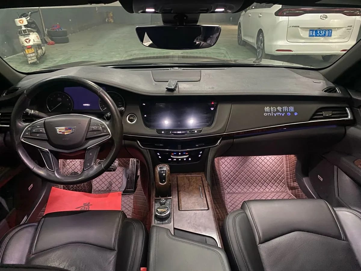 Cadillac CT6 2019 28T 8