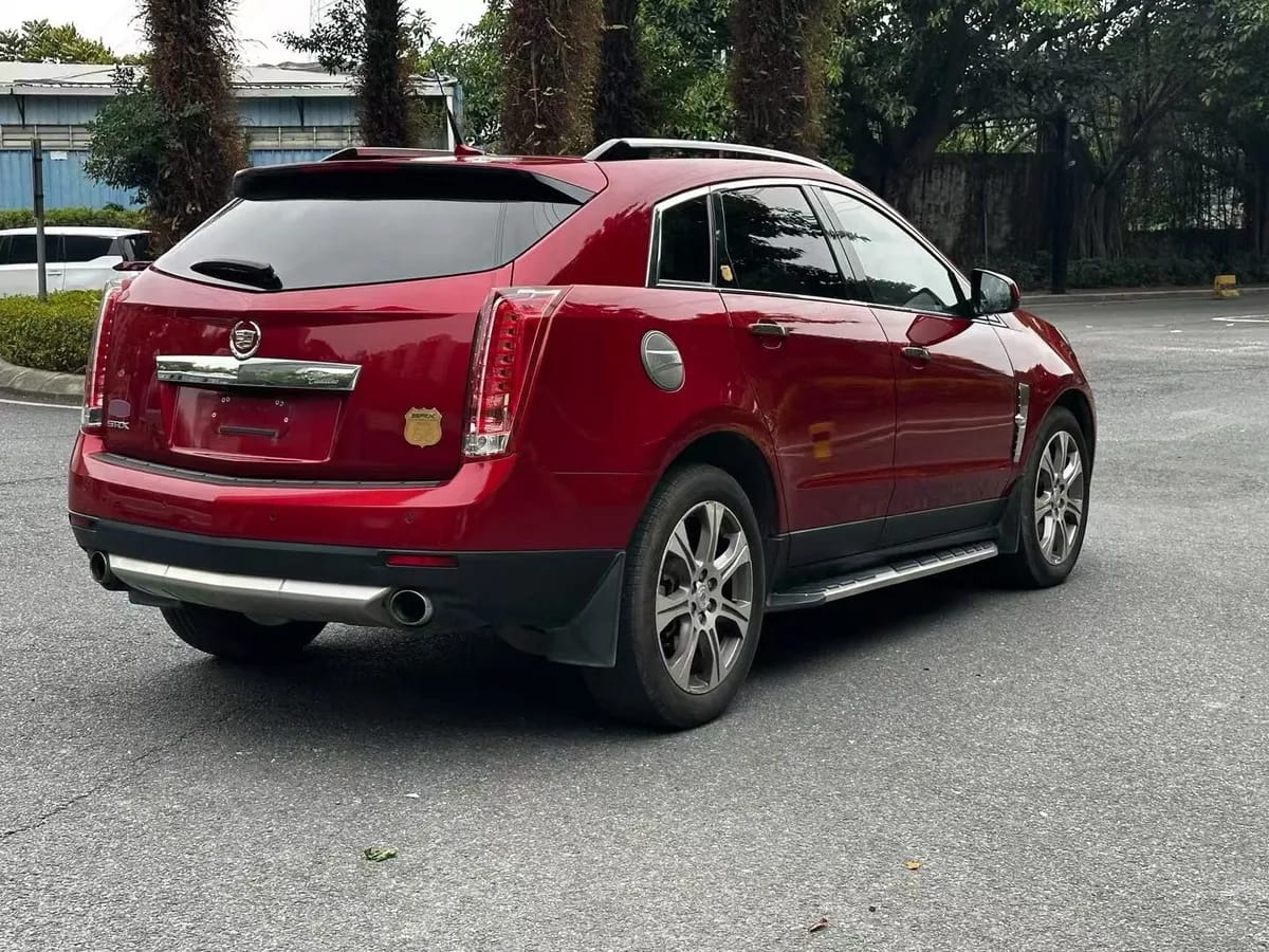 Cadillac SRX ( ) 2012 3.0L 8