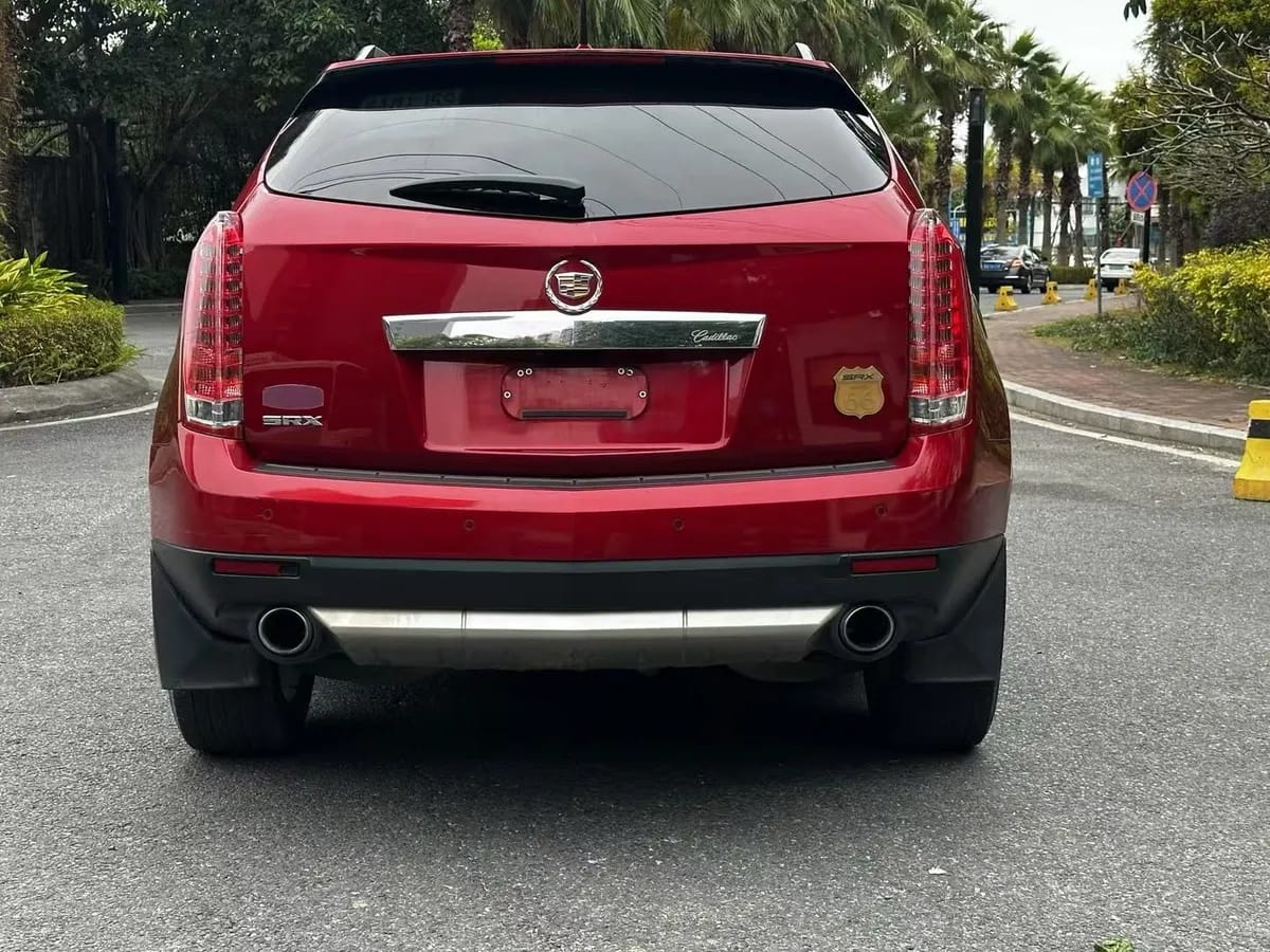 Cadillac SRX ( ) 2012 3.0L 9