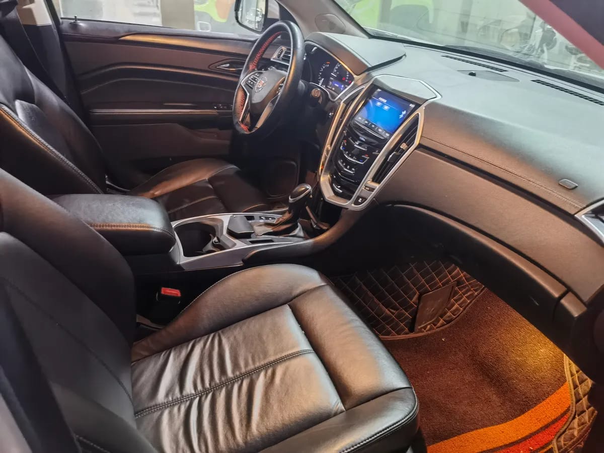 Cadillac SRX ( ) 2015 3.0L 2