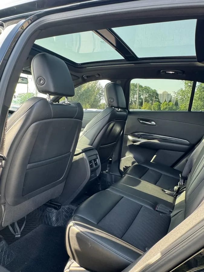 Cadillac XT4 2018 28T 8