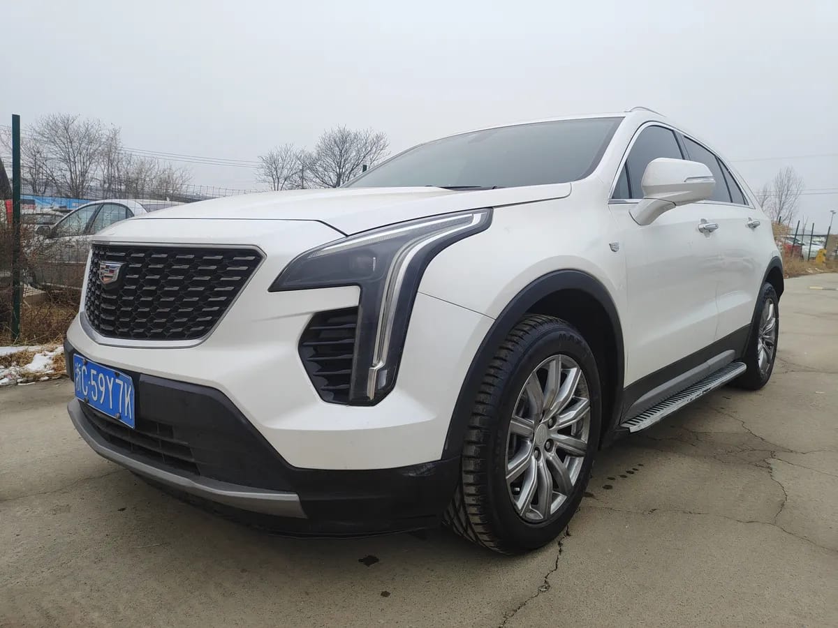 Cadillac XT4 2020 28T
