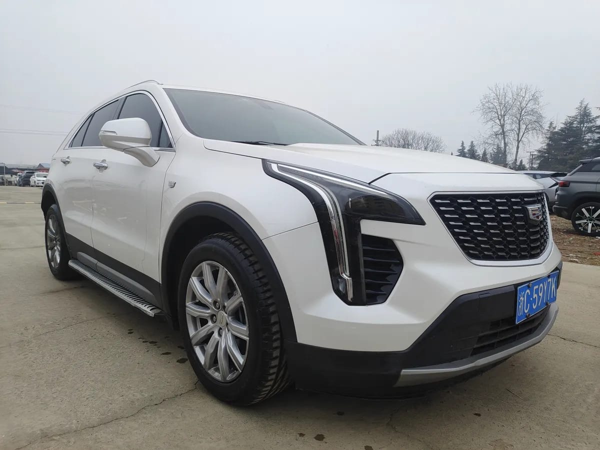 Cadillac XT4 2020 28T 3