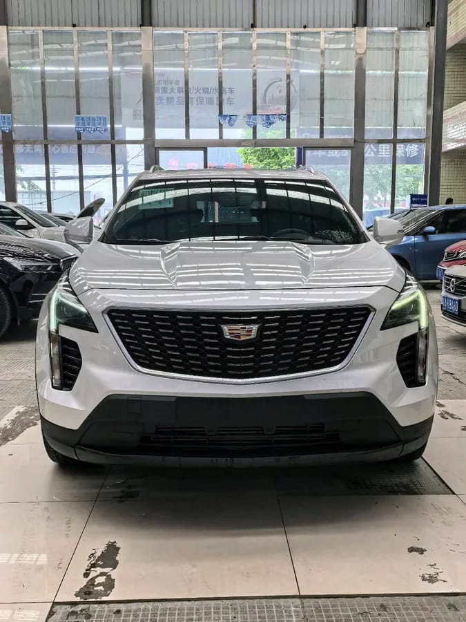 Cadillac XT4 2021 28T 2