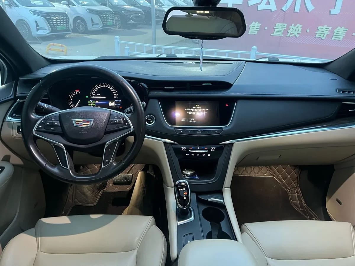 Cadillac XT5 2017 25T 7