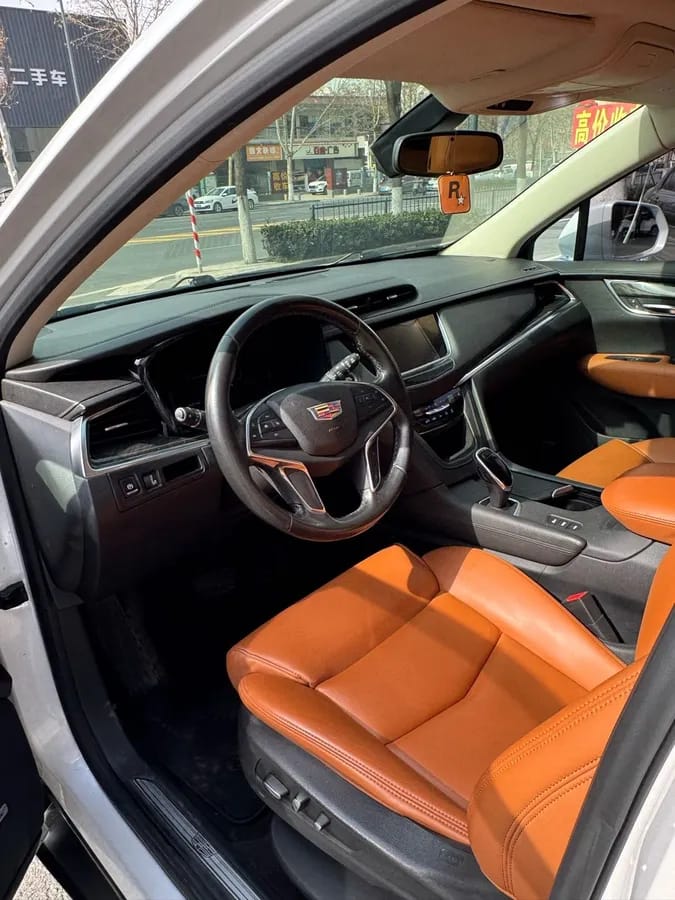 Cadillac XT5 2017 28T 9