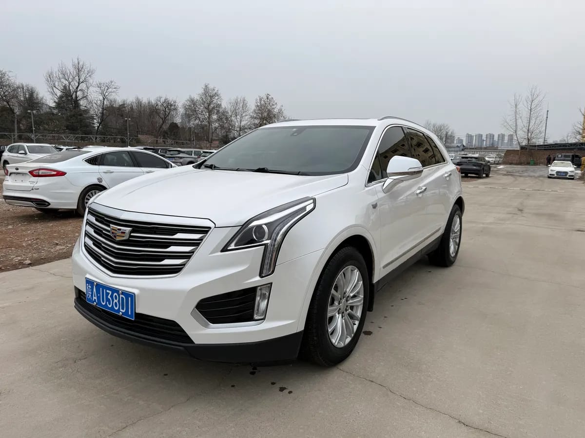 Cadillac XT5 2018 28E