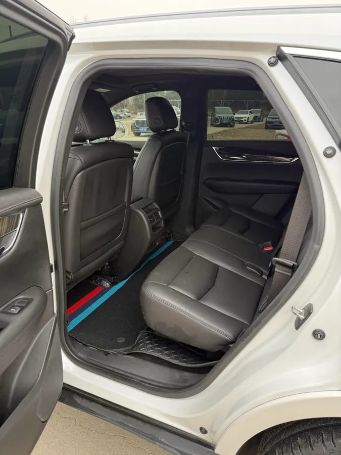 Cadillac XT5 2018 28E 7