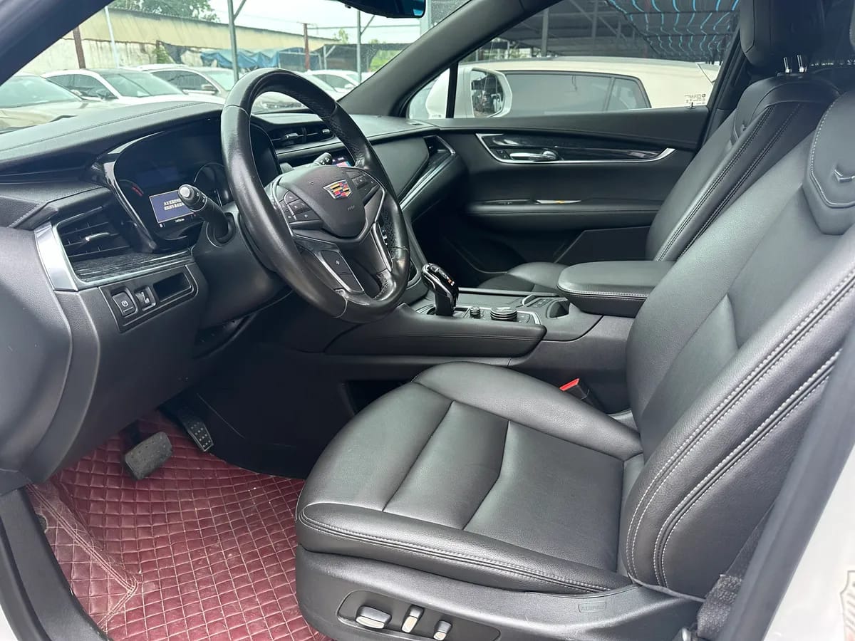 Cadillac XT5 2020 28T 7