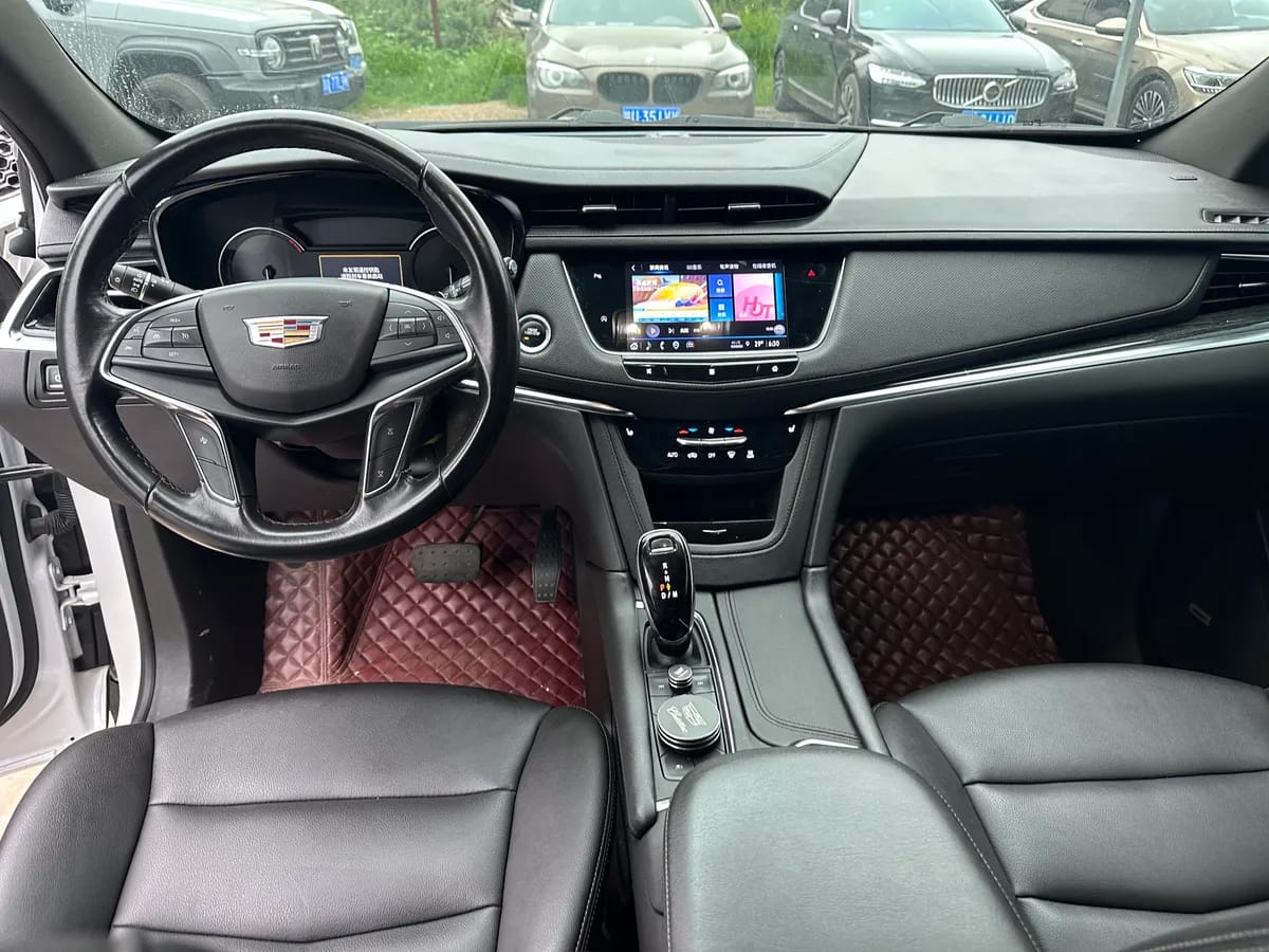 Cadillac XT5 2020 28T 9