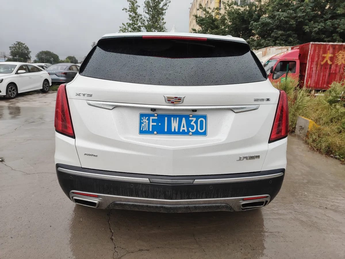Cadillac XT5 2020 28T 5