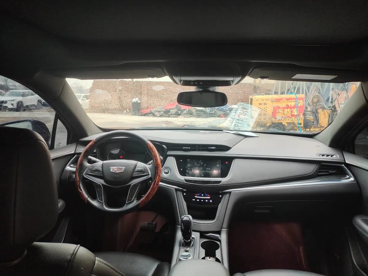 Cadillac XT5 2022 2.0T 7