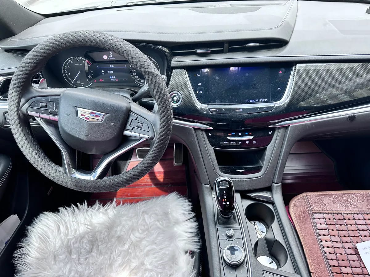 Cadillac XT6 2020 28T 8