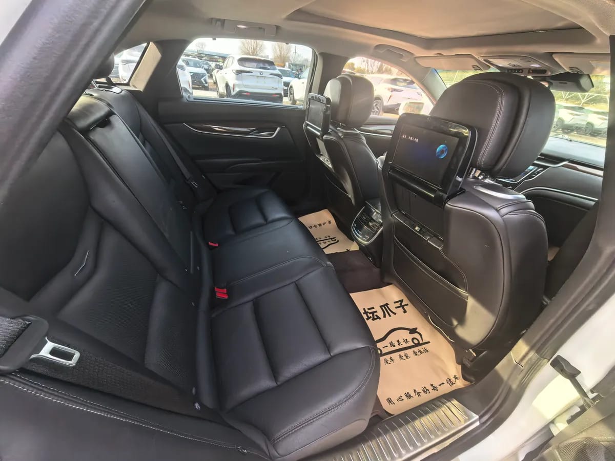 Cadillac XTS 2013 28T 4
