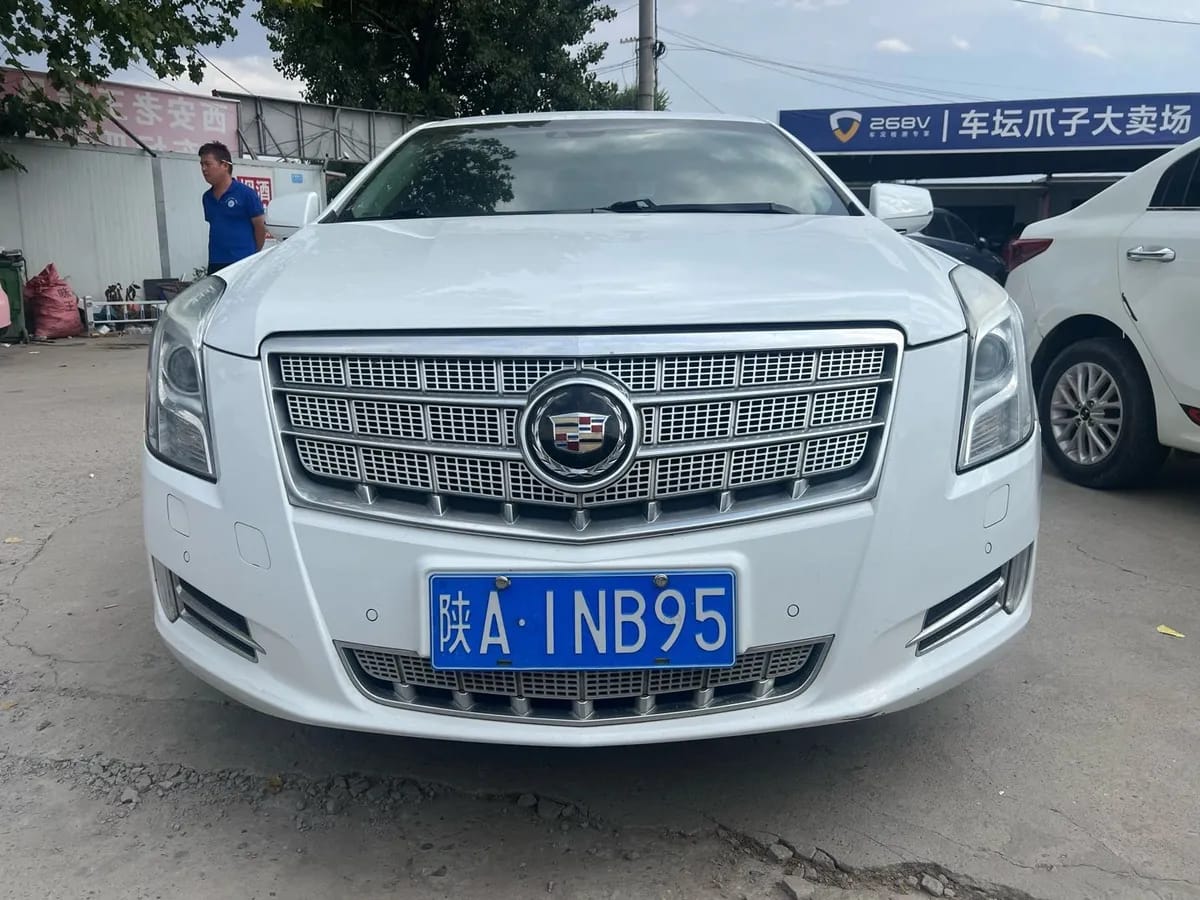 Cadillac XTS 2014 28T 2