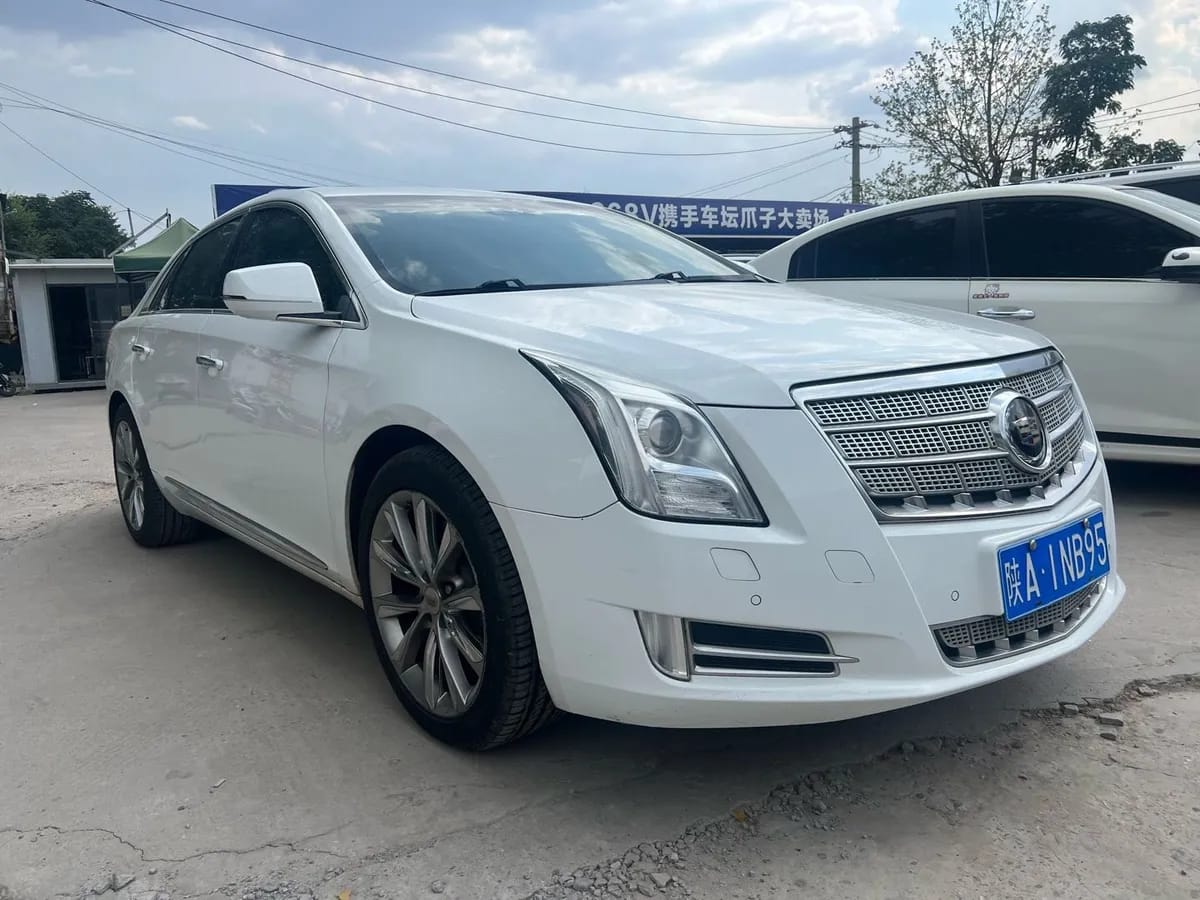 Cadillac XTS 2014 28T 3