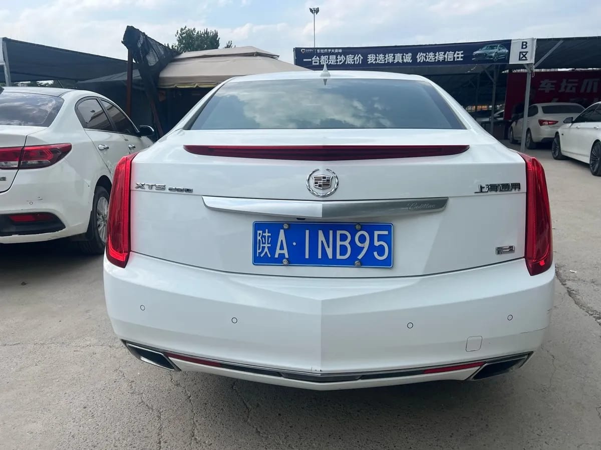 Cadillac XTS 2014 28T 5
