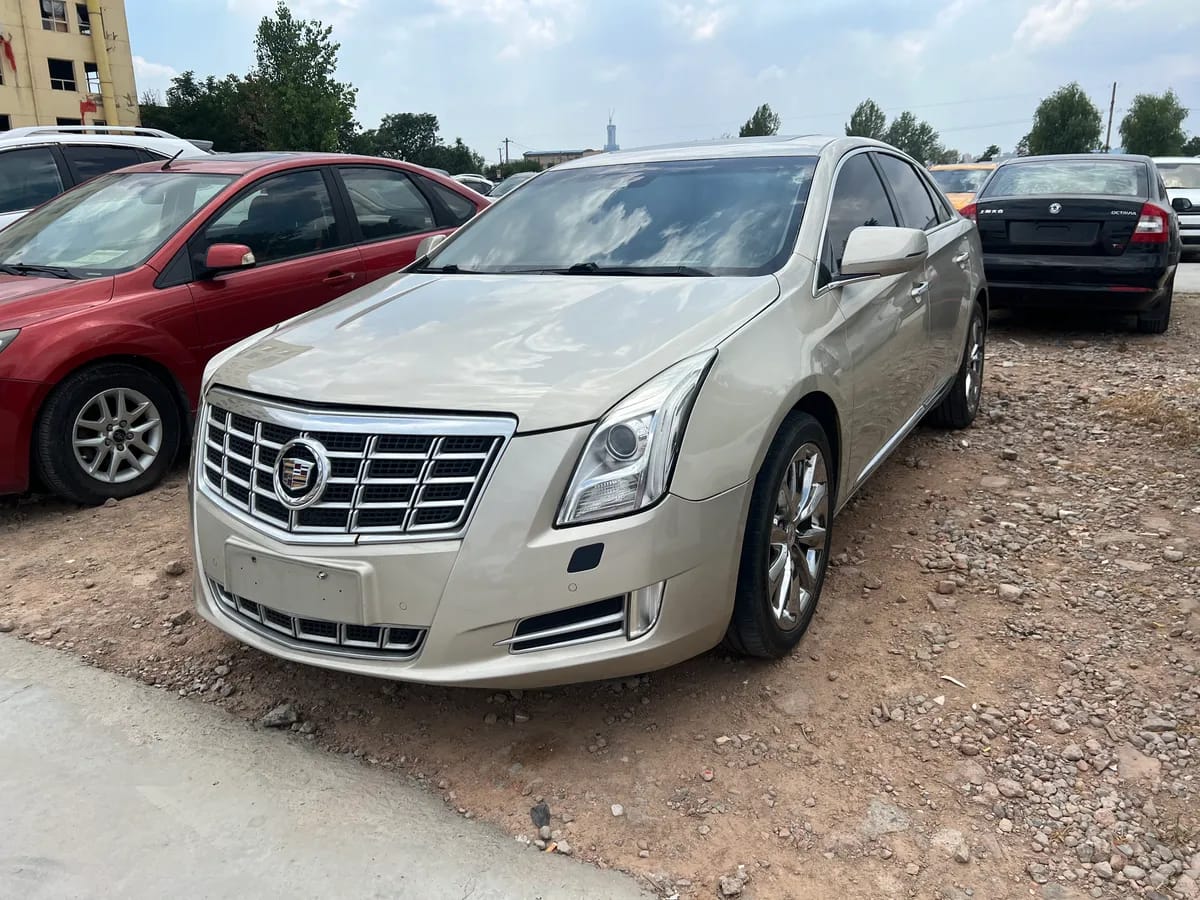 Cadillac XTS 2014 28T 6