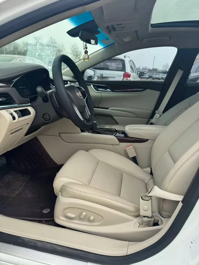Cadillac XTS 2015 28T 4